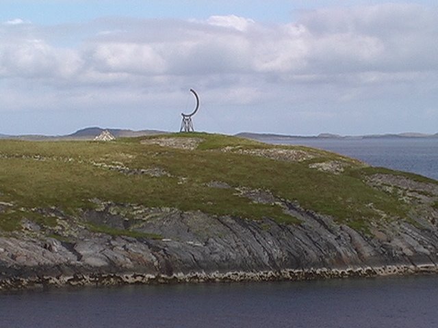 Arctic Circle marker by Jenn Fras