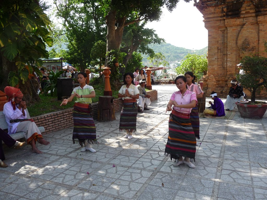 Nha Trang : Temple Po Nagar by ReneVif