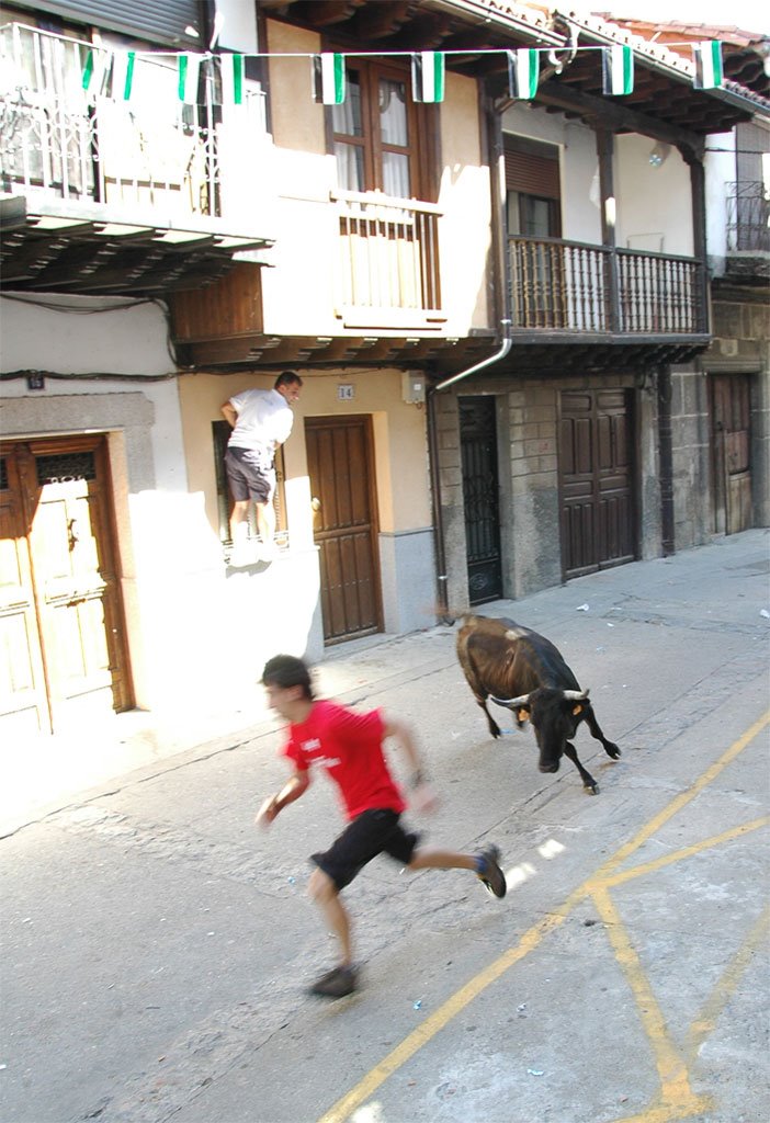 "Fiestas en Cabezuela del Valle 2007" by carlos tena