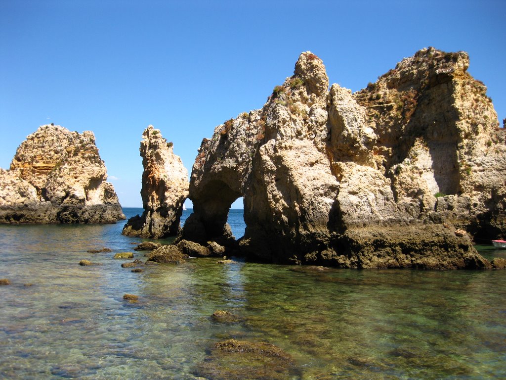 Ponta da Piedade by Jelmerr