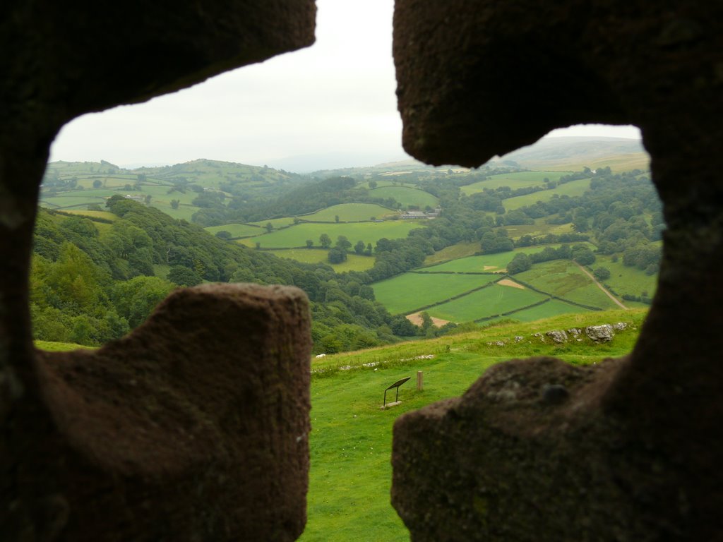 Carreg Cennen Castle by vladosak