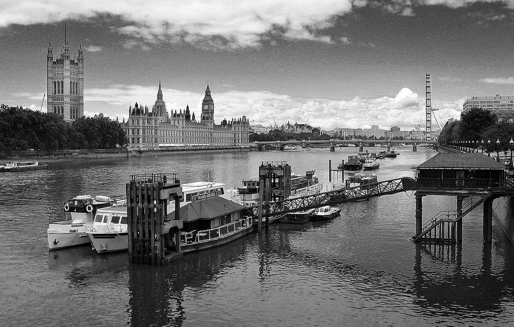 From Lambeth Bridge by jhr1uk