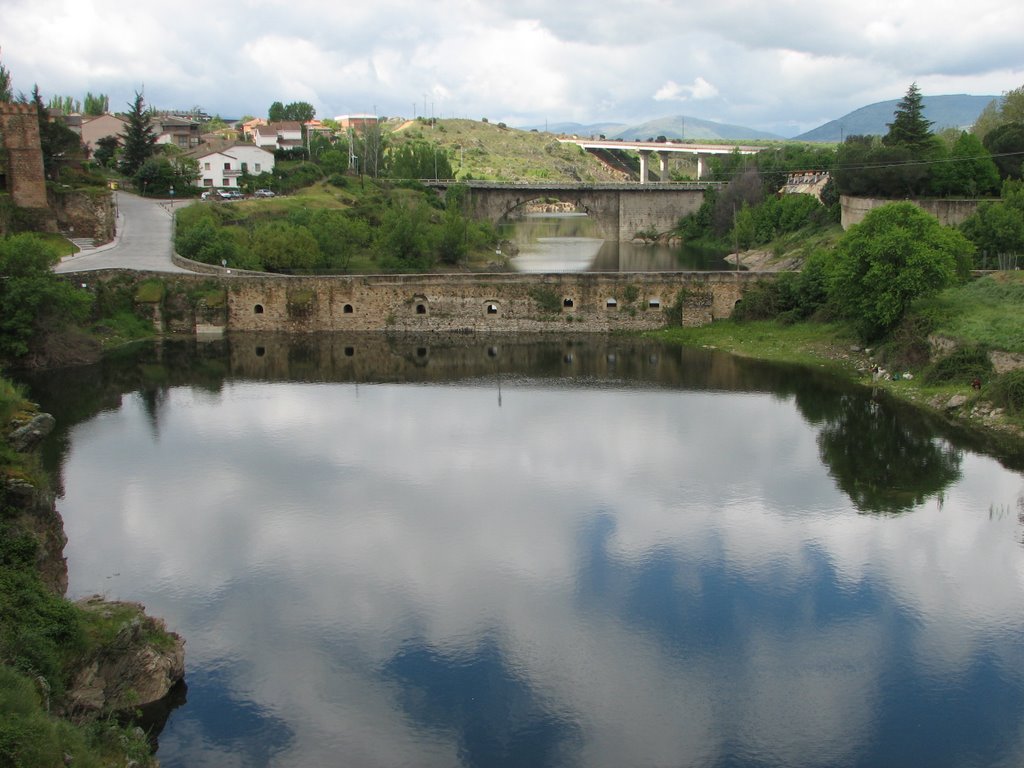 Río Lozoya y Puente Viejo by Arrabal