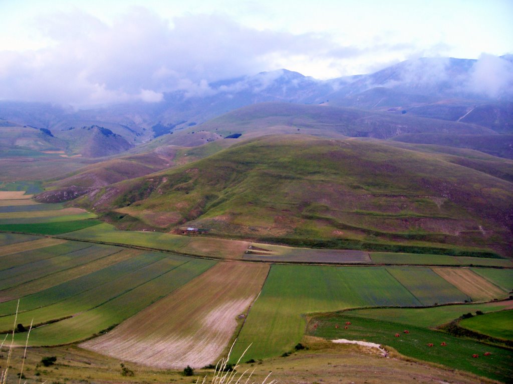 Castelluccio by ankela taka