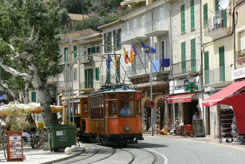 Tranvía de Soller by Luchito