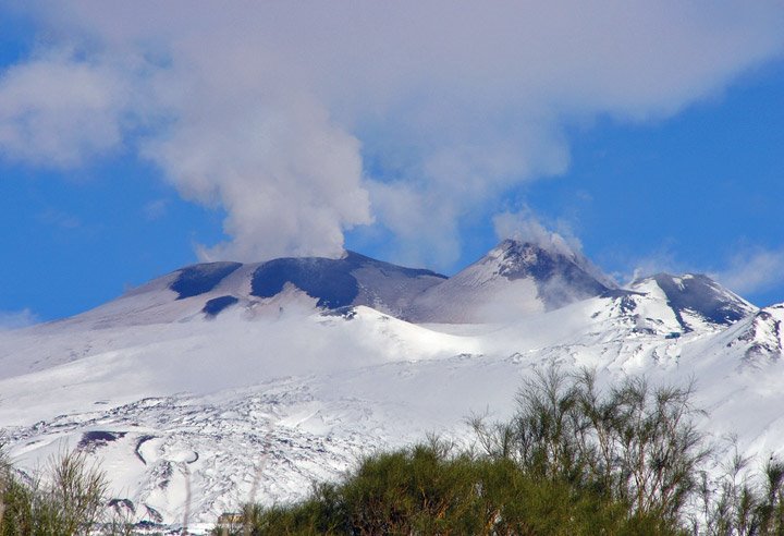 ETNA by Pennino Antonino