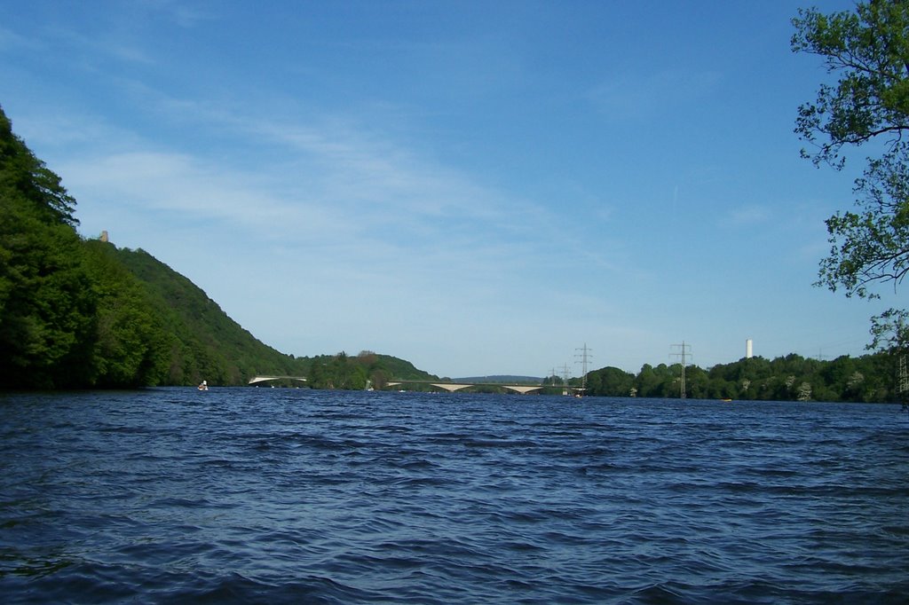 Blick über den Hengsteysee vom Boot aus by TeamOwl