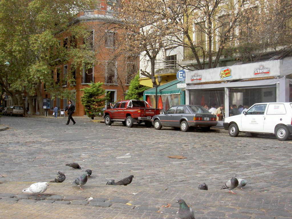 San Telmo, Buenos Aires by neurozee