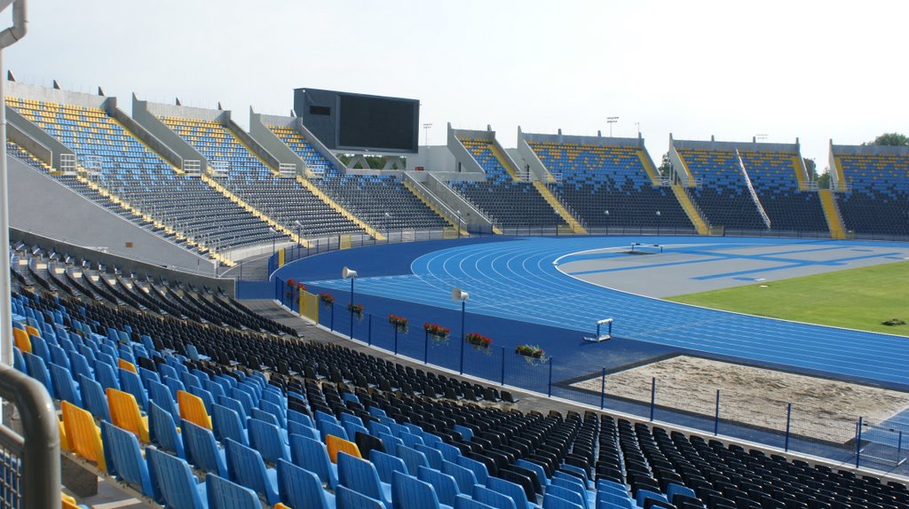 NAJPIĘKNIEJSZY STADION W POLSCE by EUNECTES