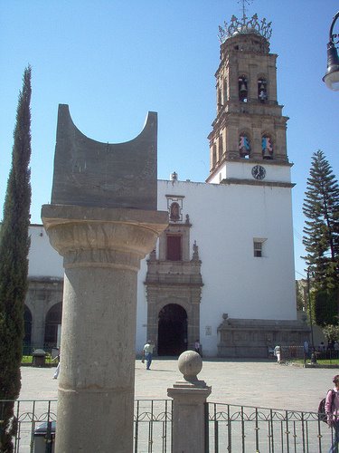 RELOJ DE PIEDRA by edgar hdez.