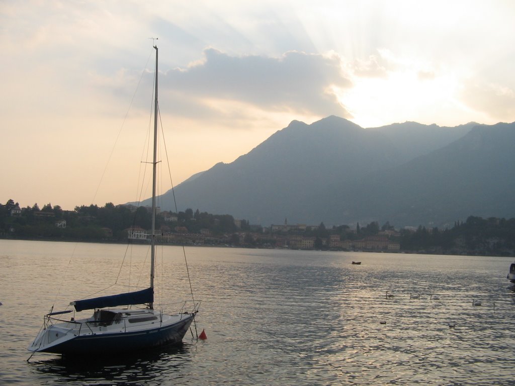 Lake of Como, Lario, Malgrate by supersimo