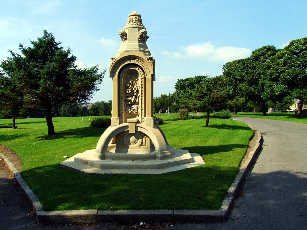 Beaumont Memorial Fountain by Idle Moor