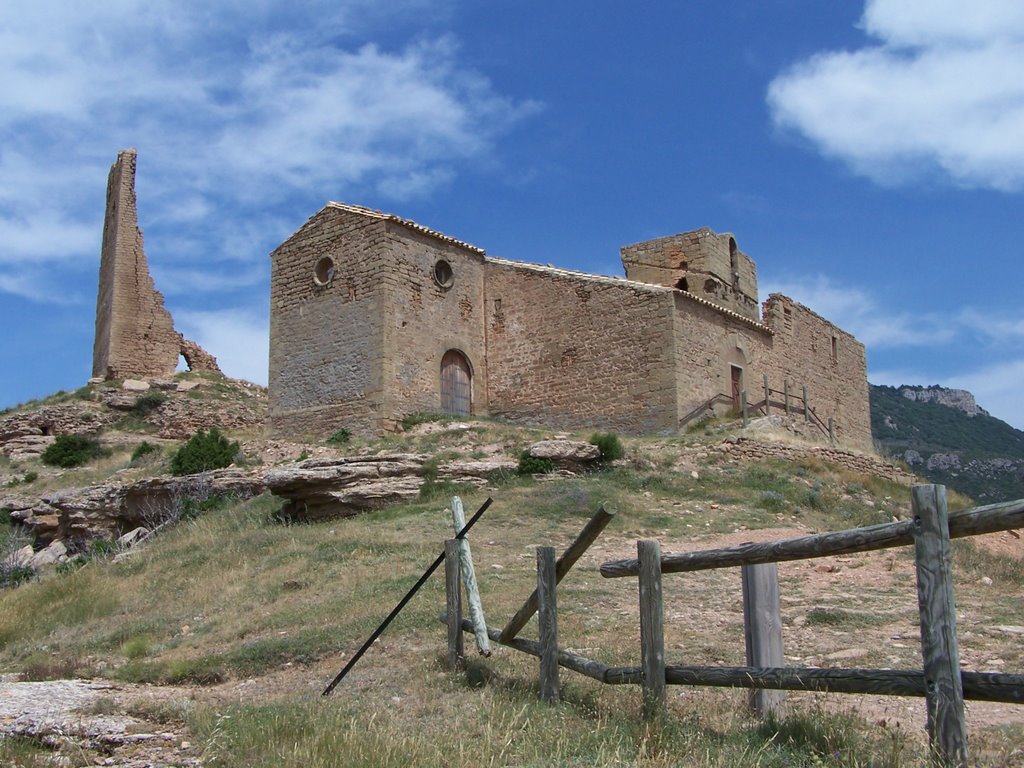 Ermita de Marcuello by icumon