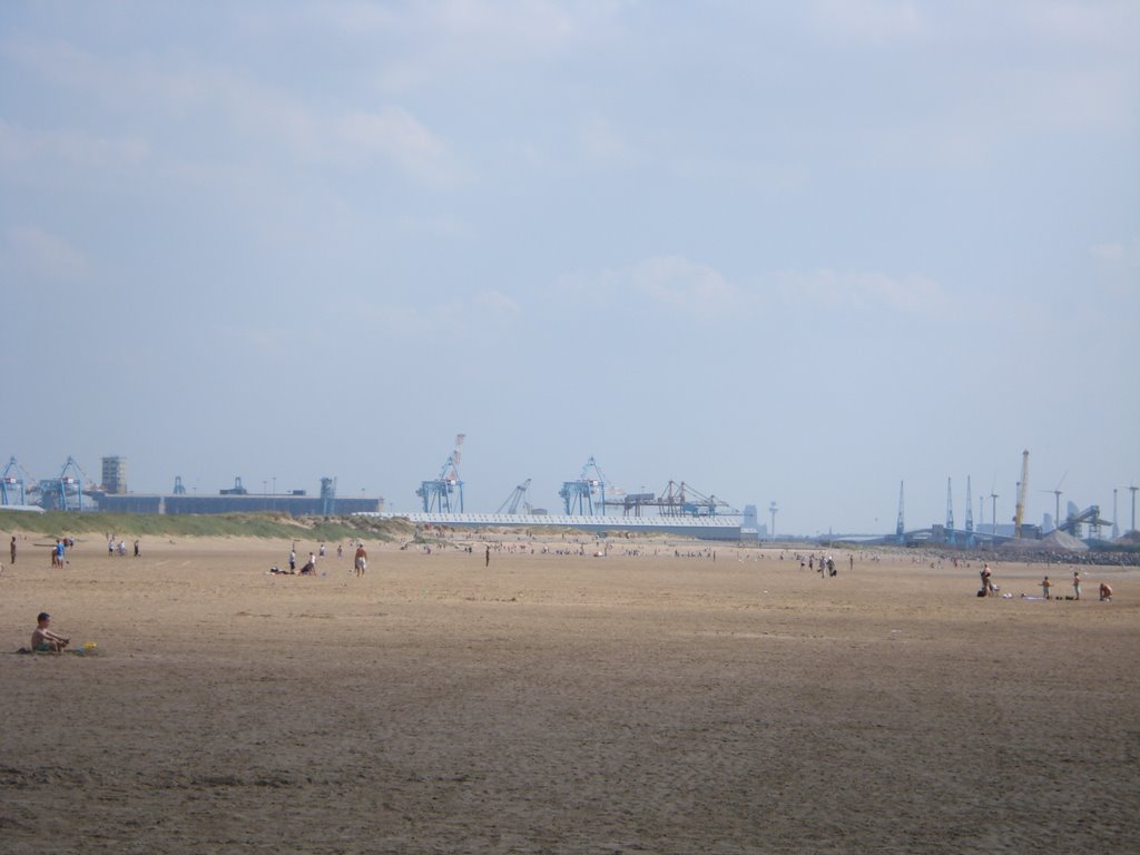 Blundell Sands, Crosby by PaulF