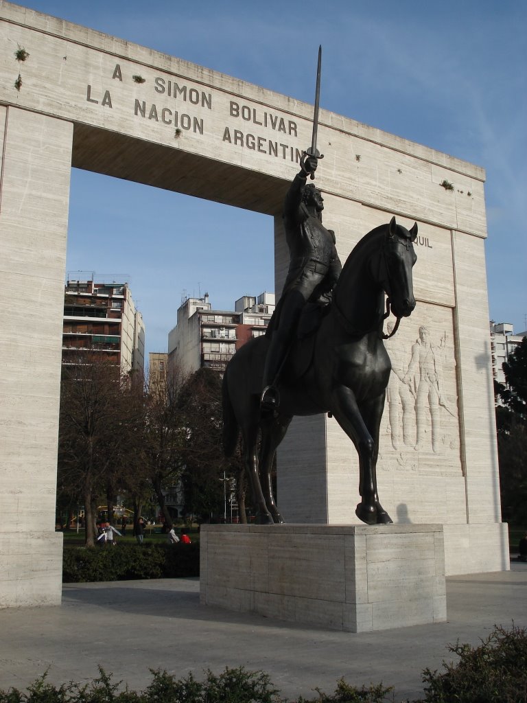 Monumento a Simóm Bolivar - José Fioravanti - 1942 - Parque Rivadavia by s_wisner