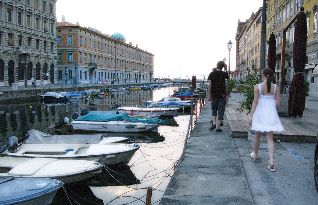 Canale Ponterosso, Trieste, Italy by Helle Krog