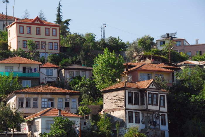 Akçabat Evleri Kayihan_Bolukbasi by Kayıhan Bölükbaşı