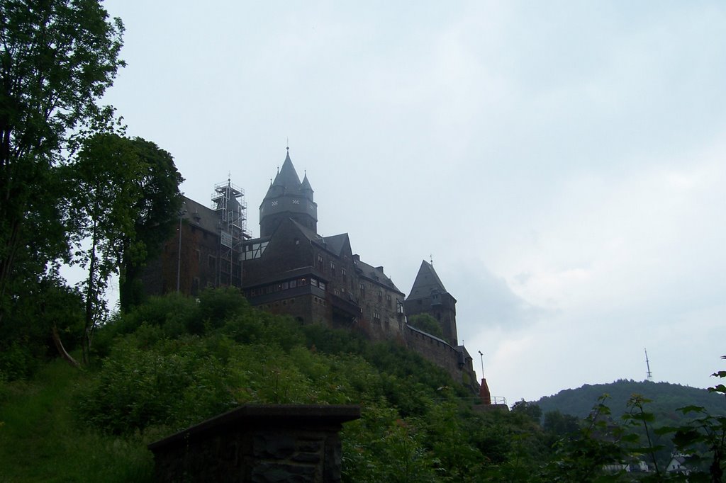 Burg Altena by TeamOwl