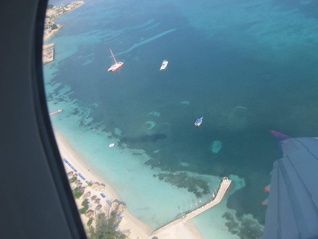 Jamaica Desde el Aire - Montego Bay by Apatxe