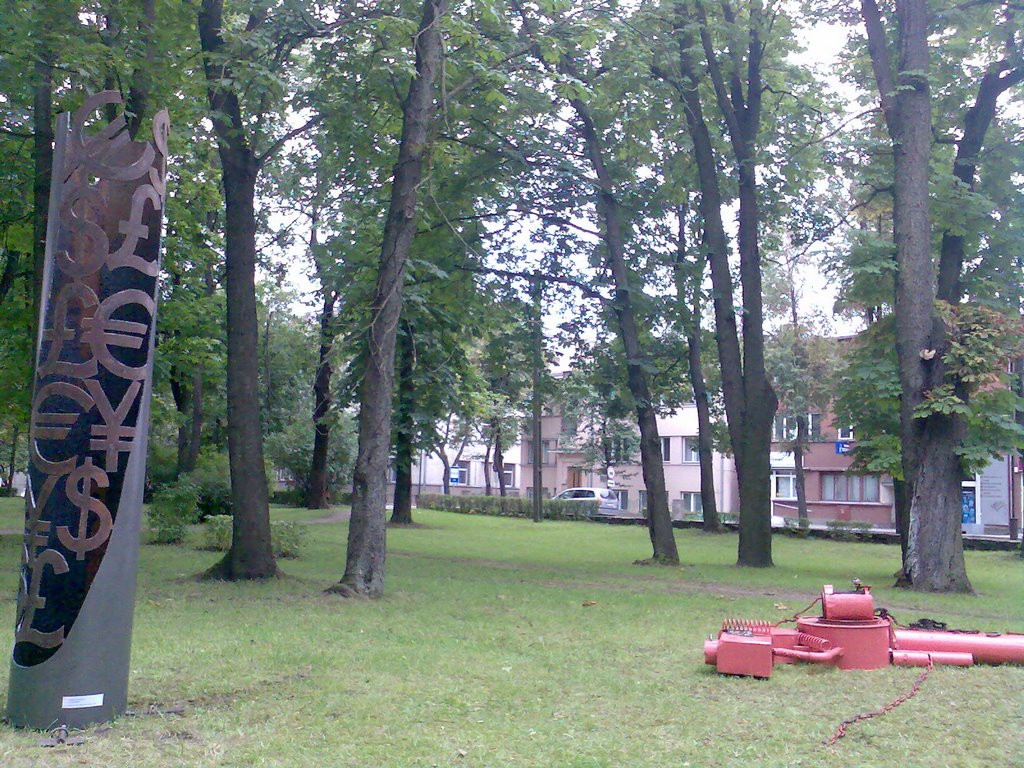 Sculptures "Illusion tower " and "Co up de grâce" by Aurimas Nausėda