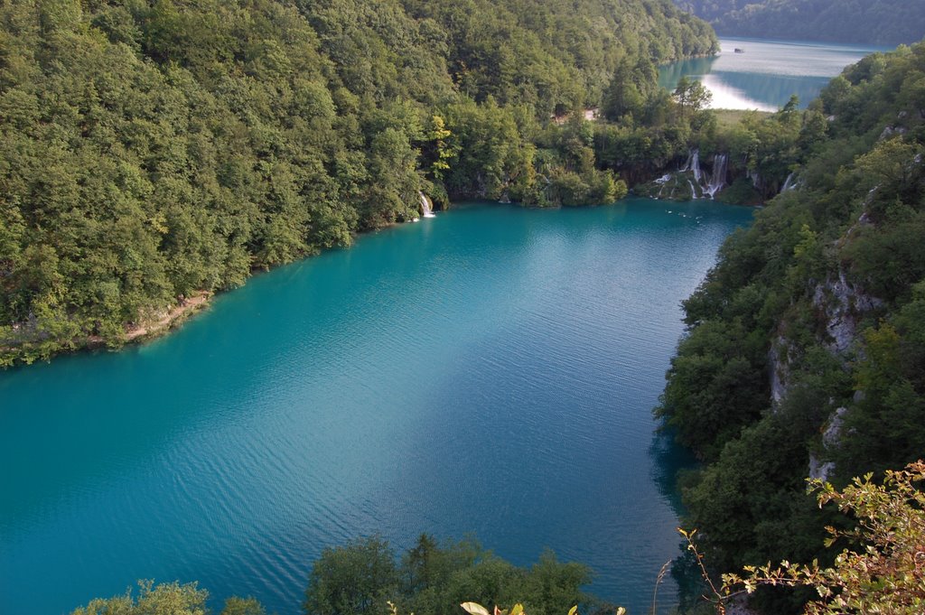 Plitvice by Gyula Lintz