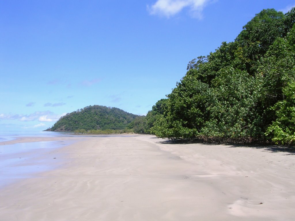 Cape Tribulation Looking South by Rob Hollands