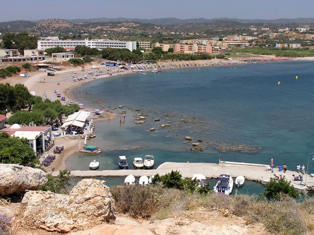 Kolymbia beach by jardas