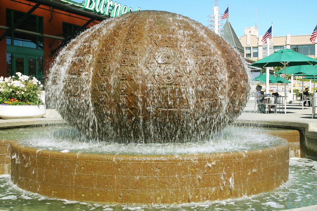 The Sphere Ball Fountain by Rosencruz Sumera