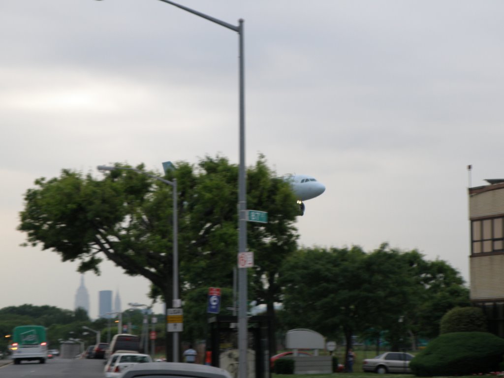 Aircraft is landing at Laguardia Airport NY. by MrNAASSIR