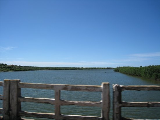 Rio Jaguaribe - BR-304, Aracati, Ceará, Brasil by Irene Nousiainen