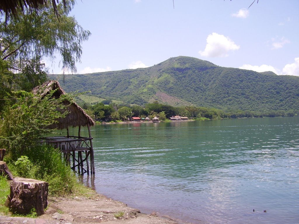 Laguna maravillosa Santa Maria del Oro by alberto ruiz