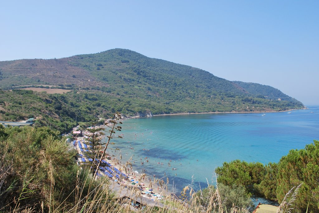 Agropoli - Baia di Trentova by Carlo I.