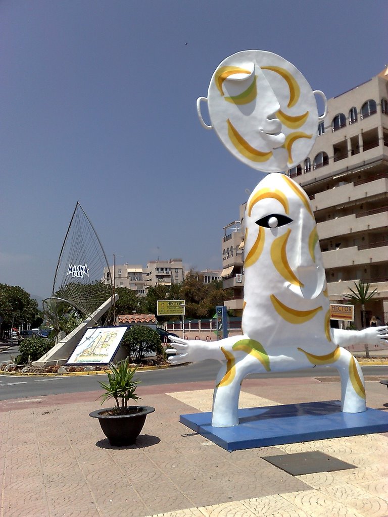 Monumento de Marina D´Or. by triple ccc