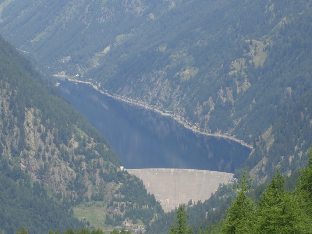 Lago del Sambuco (1461msm) by Giulio Botticelli