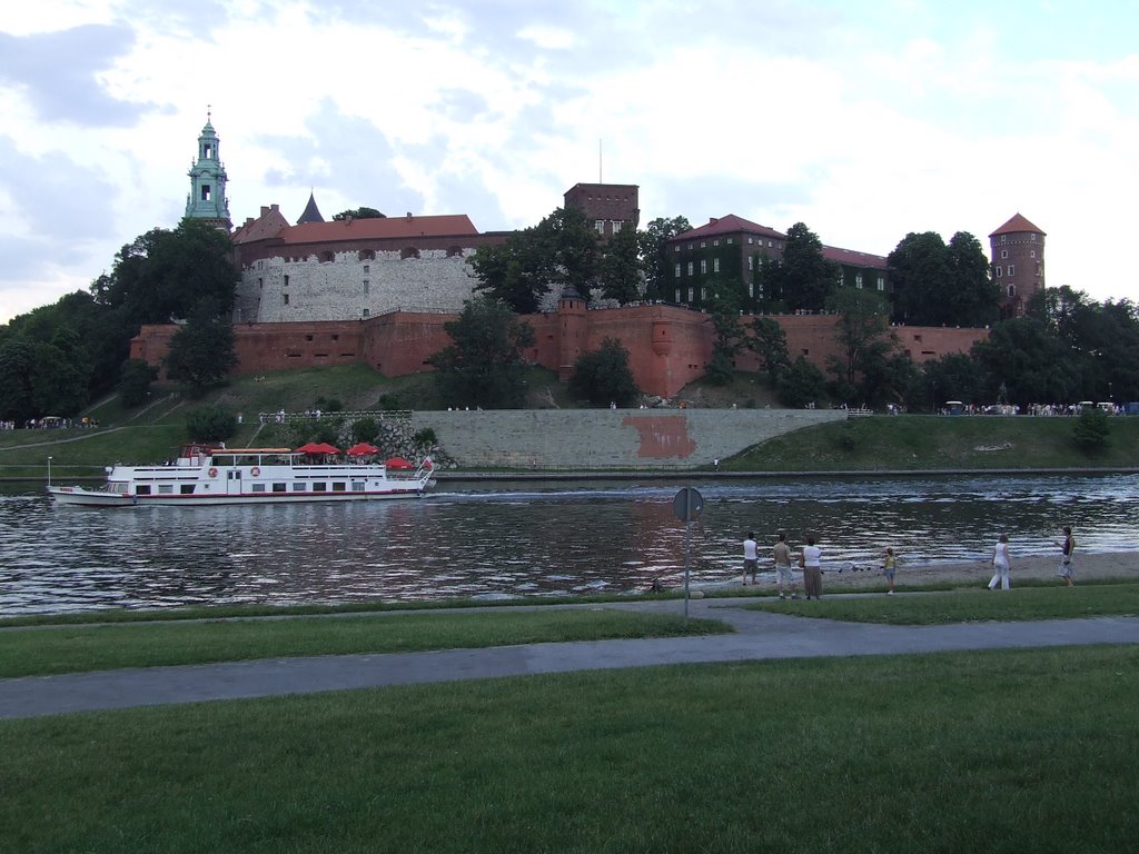 Wawel - 12/07/2008 by Przemysław Kanadys