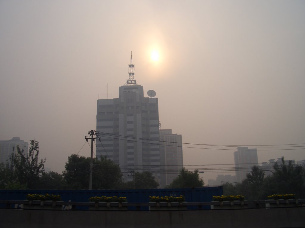 A sunny day in Beijing, June 2006 by Ketil Rye