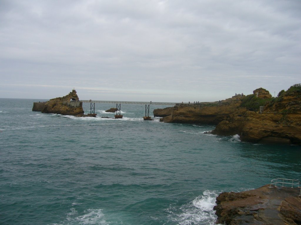 Costa de Biarritz by Leonaro