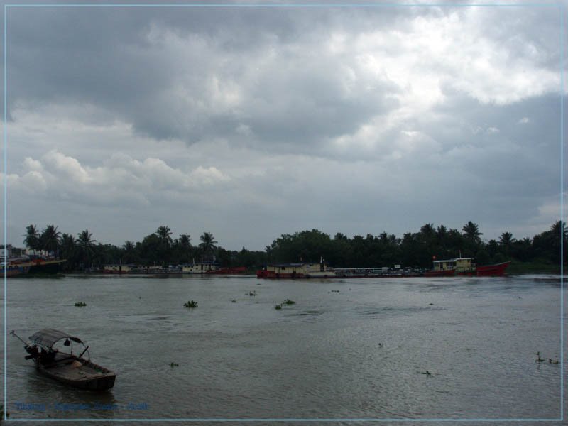 Sông - Sài Gòn - River by Vietnam - Paracels