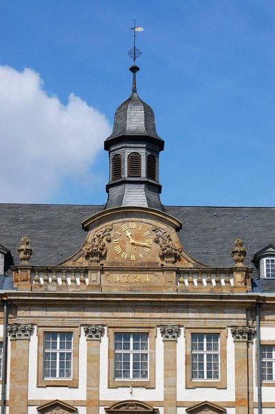 Mauritius Gymnasium - Haupteingang by snoesel