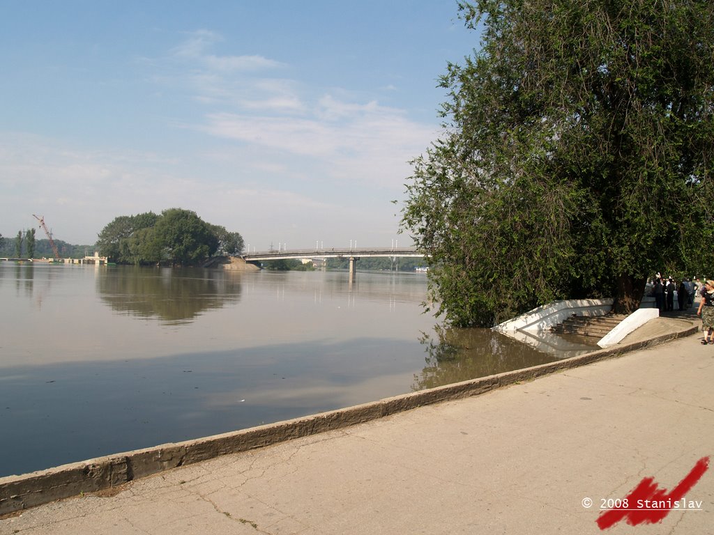 Tiraspol quay. Flooding July 2008 (Тираспольская набережная. Наводнение, июль 2008) by Stanislav K