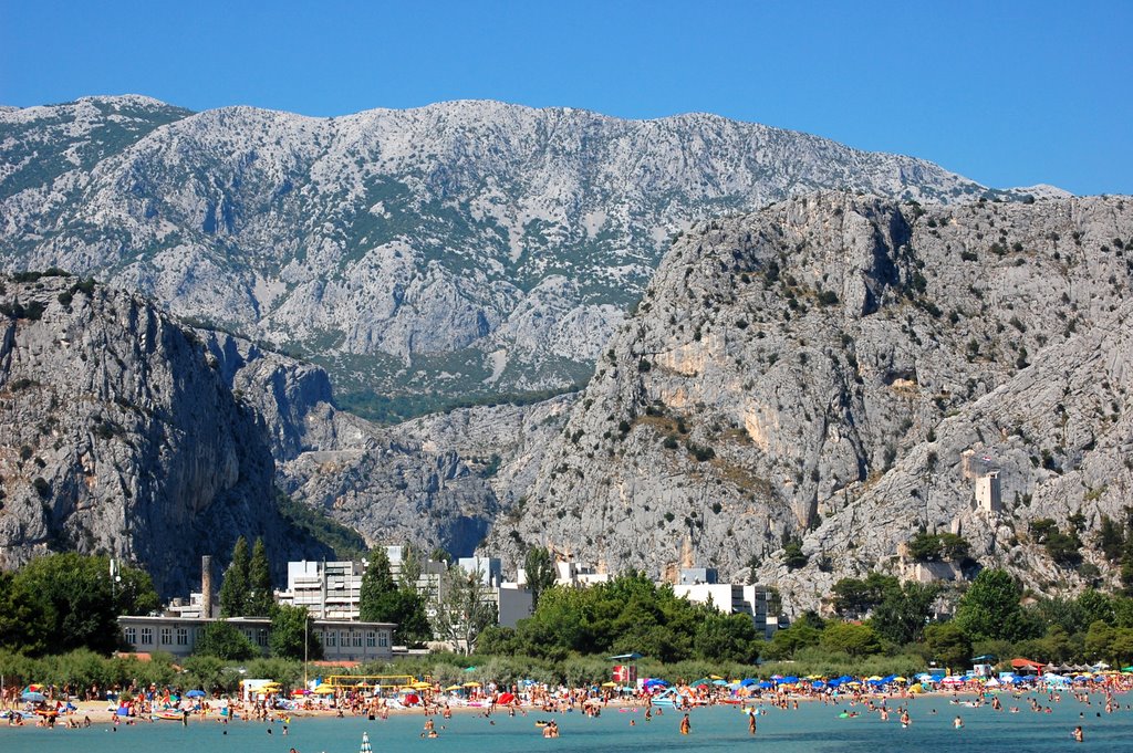 Omis by Lintz Gyula®