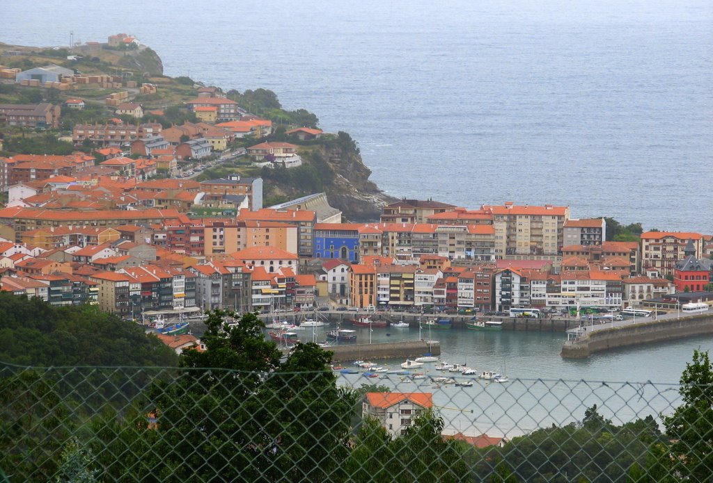 Vista de Lekeitio by Eduardo Cortaberria