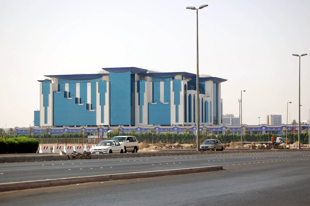 Oasis Mall (another view from siteen st.) by pedro penduko