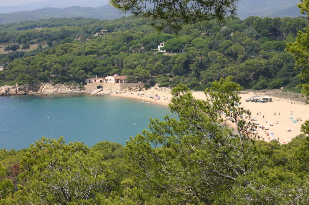 Palamos Beach by luckylooser99