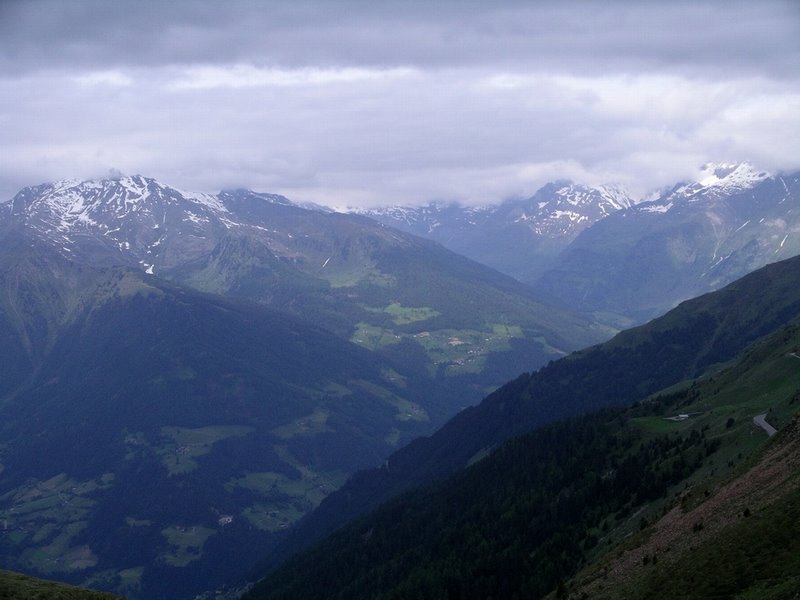 Blick vom Jaufenpass Richtung Timmelsjoch by Helmut Garnjost