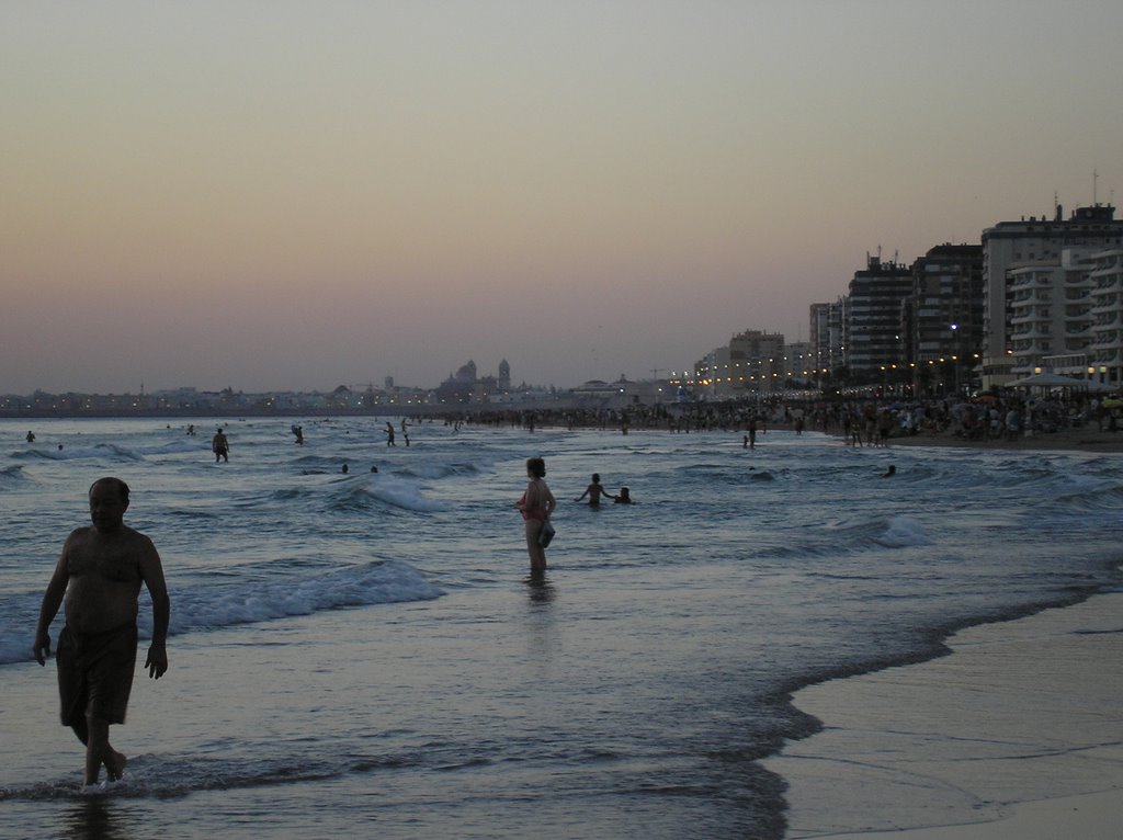 Playa de la Victoria by Simonn