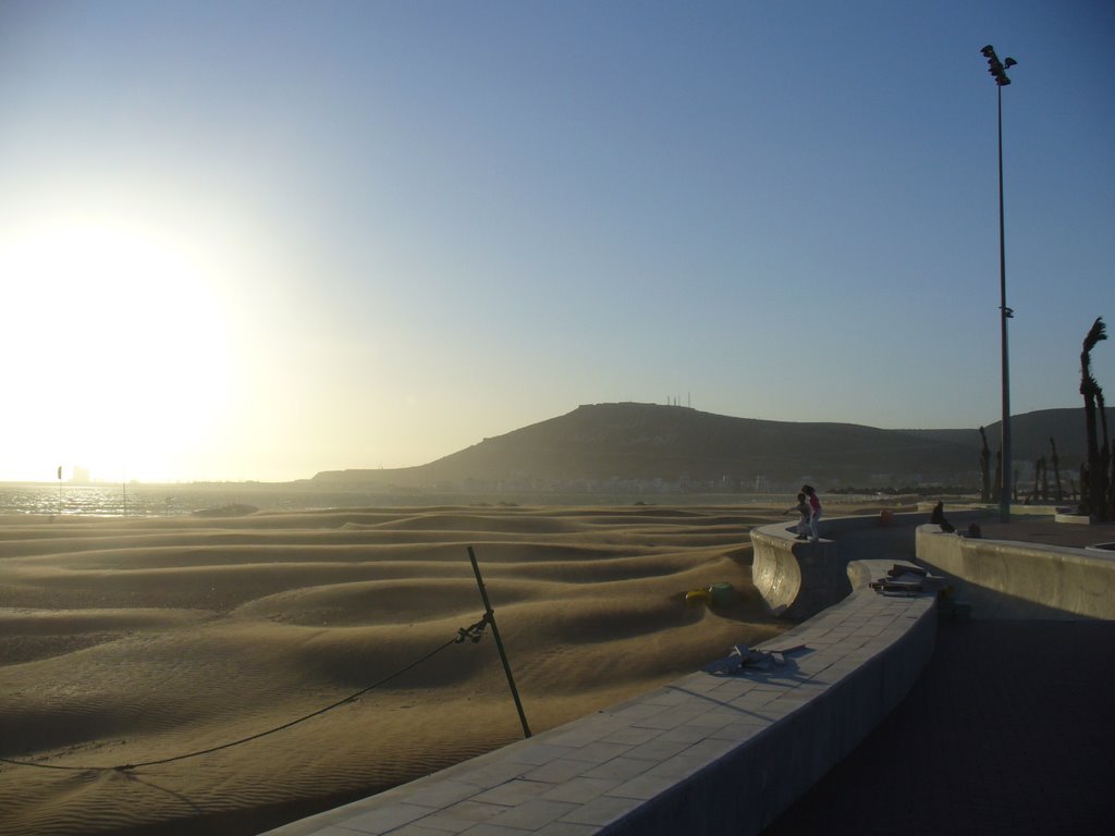 Windy Agadir Beach by andrewparr01