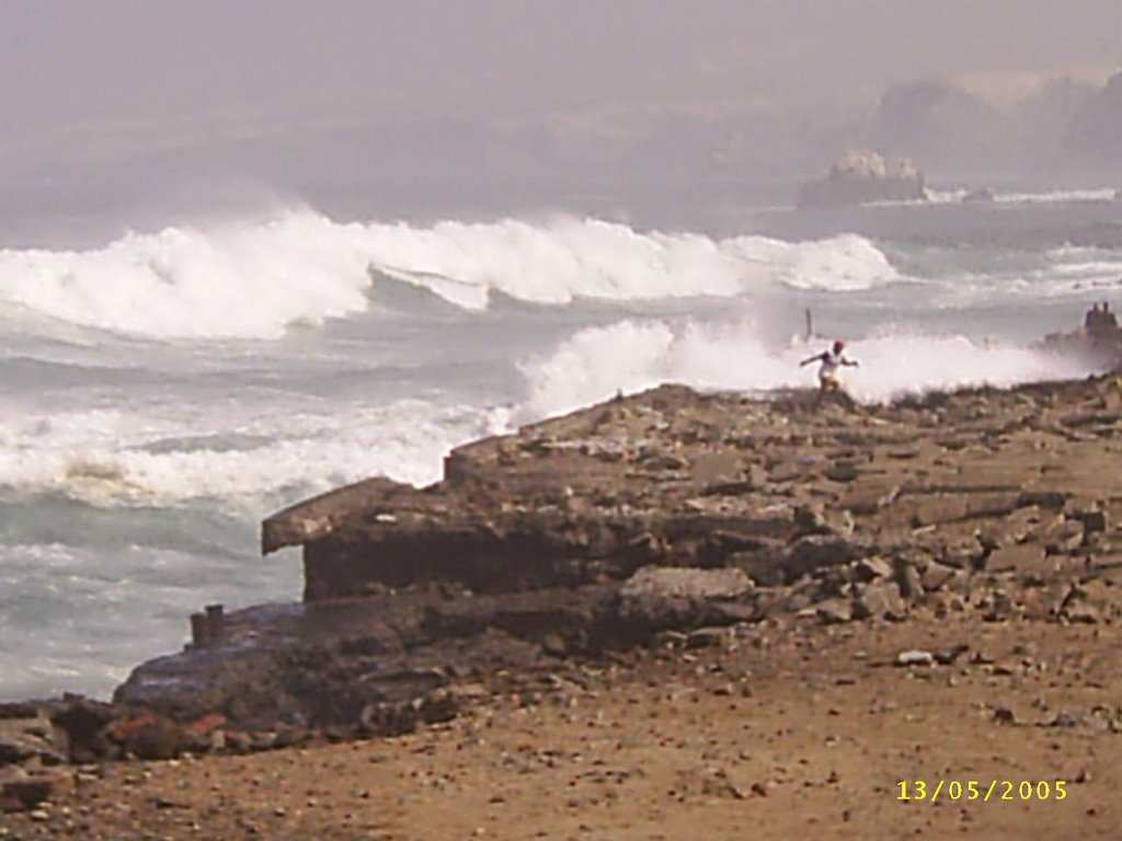 Mar Bravo by Miguel Ángel Cardena…