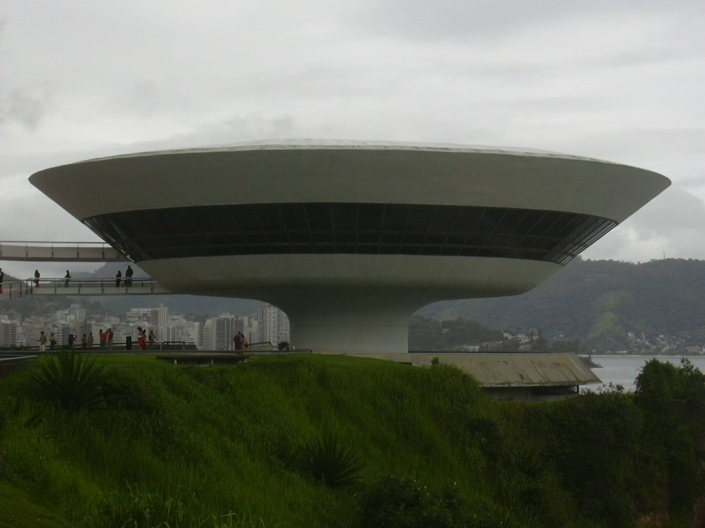 Mac niteroi by serge le roy