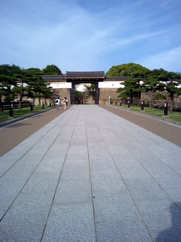 OSAKA CASTLE FRONT by ORANGEPECO